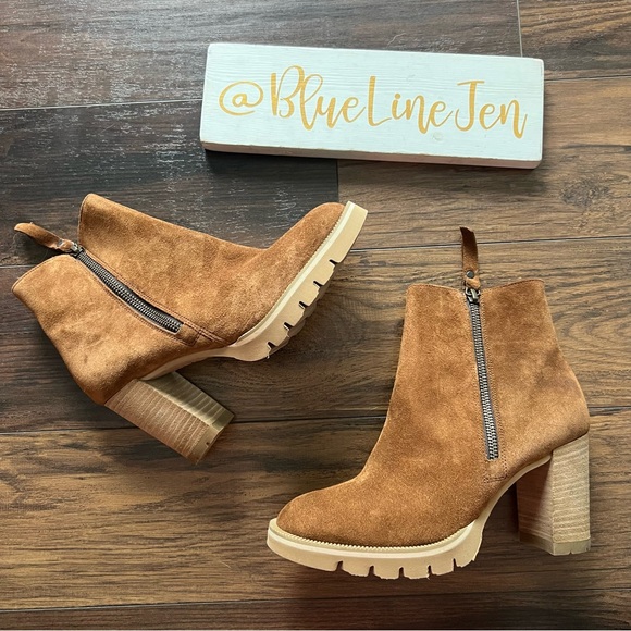 Paul Green Sloane Lug Sole Suede Booties NWOT - Picture 1 of 9